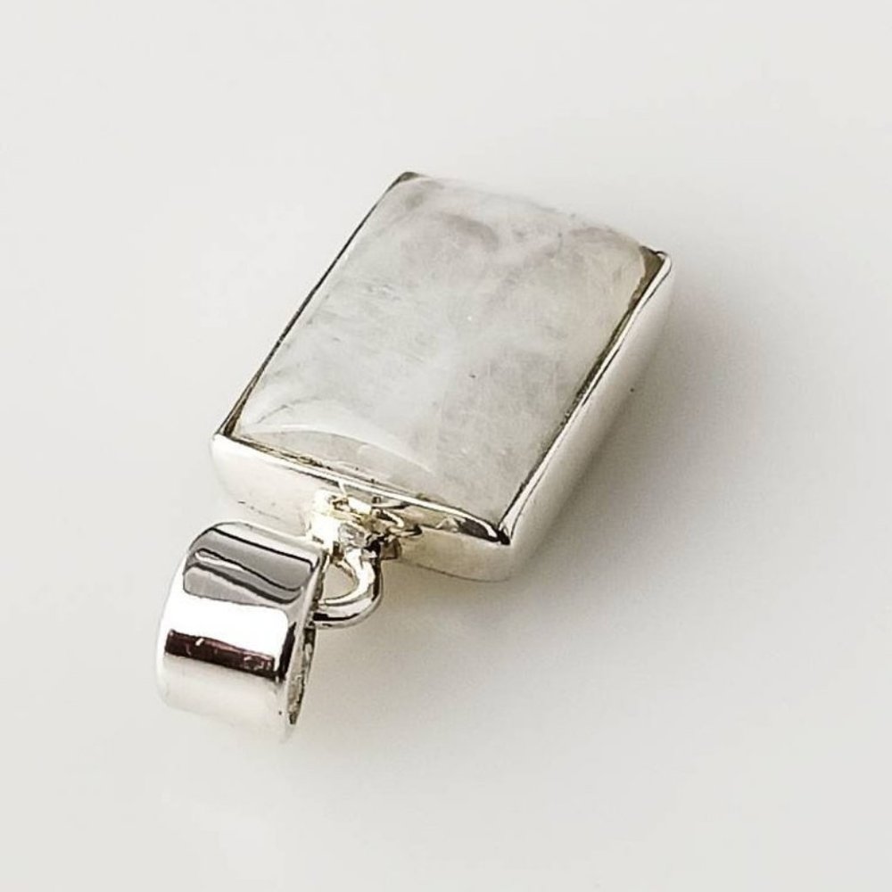 Medium moonstone (white) gemstone rectangle cut Solid Sterling Silver Minimalist - Picture 6 of 7